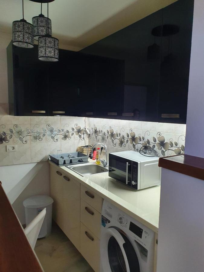 Kriss Apartment Luxury Zsilvásárhely Kültér fotó