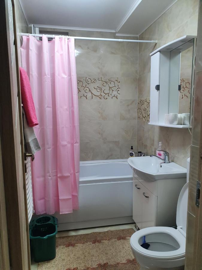 Kriss Apartment Luxury Zsilvásárhely Kültér fotó