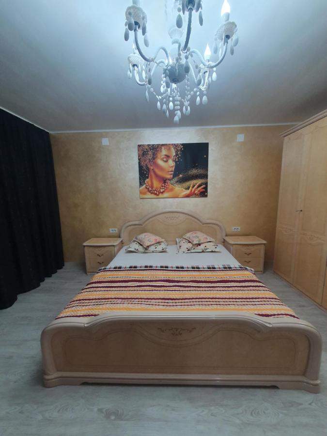 Kriss Apartment Luxury Zsilvásárhely Kültér fotó